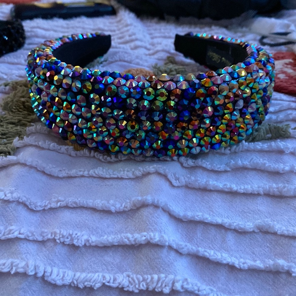 Multi color headband